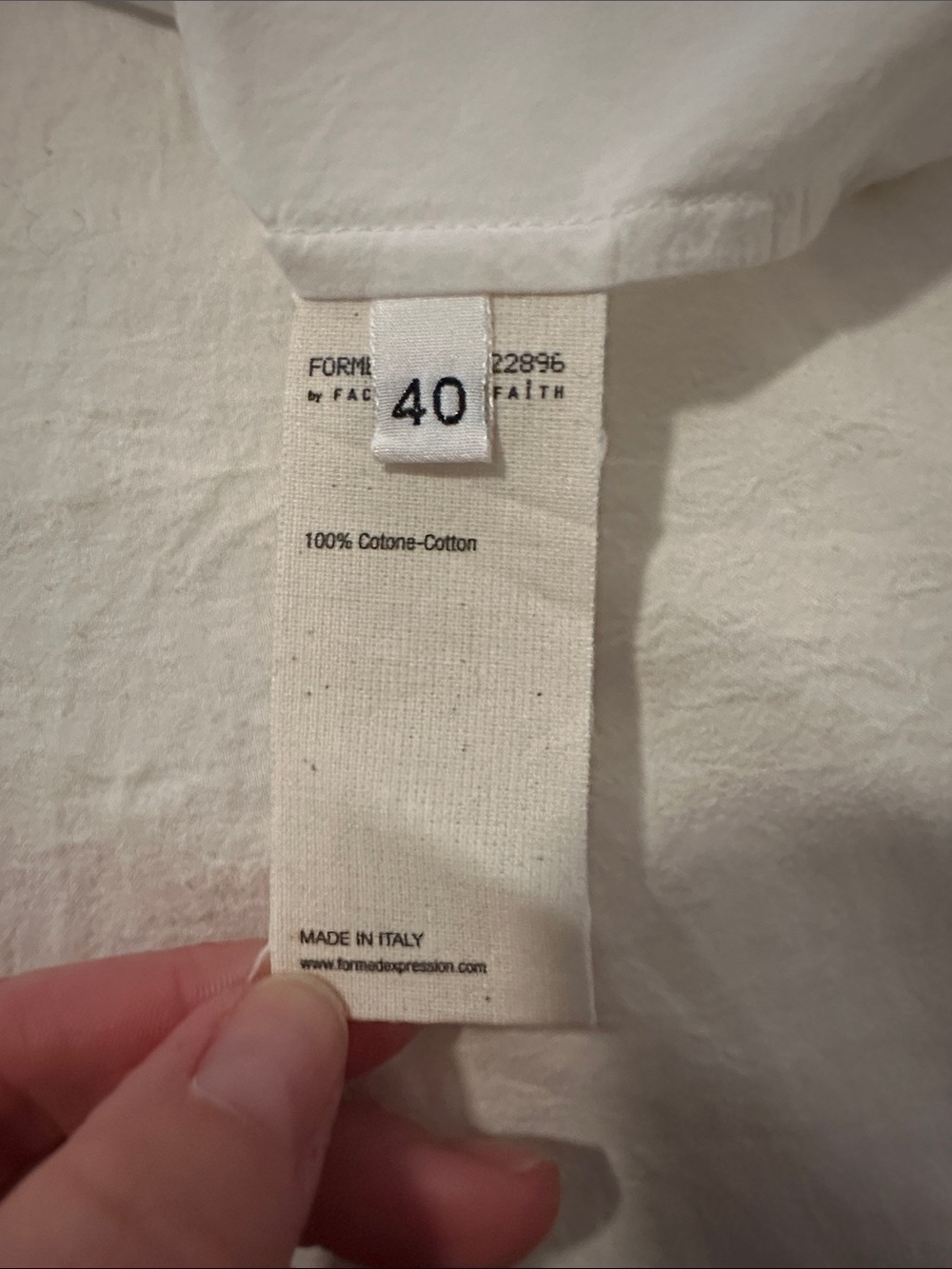 MAISON MARGIELA WHITE V-NECK COLLAR SHIRT - Picture 9 of 9